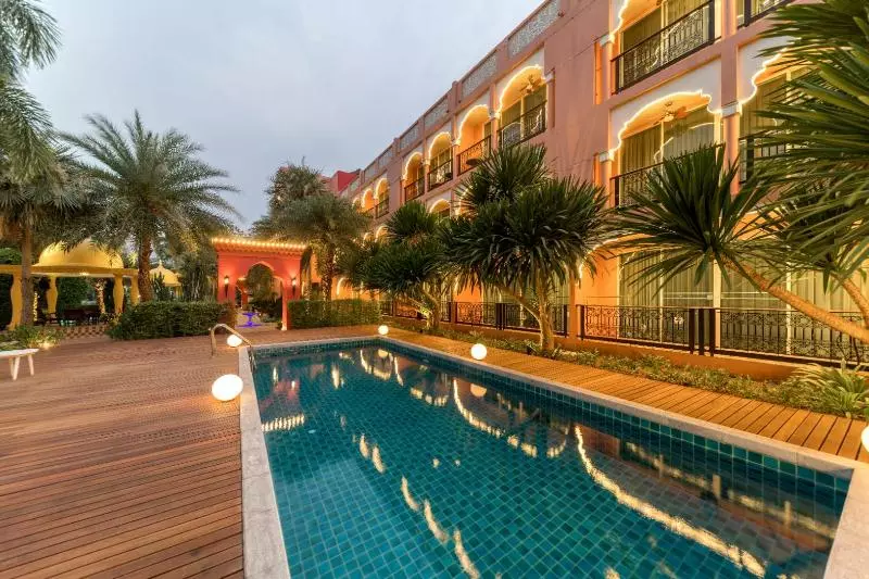 Fotos del hotel Floral  Sheik Istana Chiangmai:  2