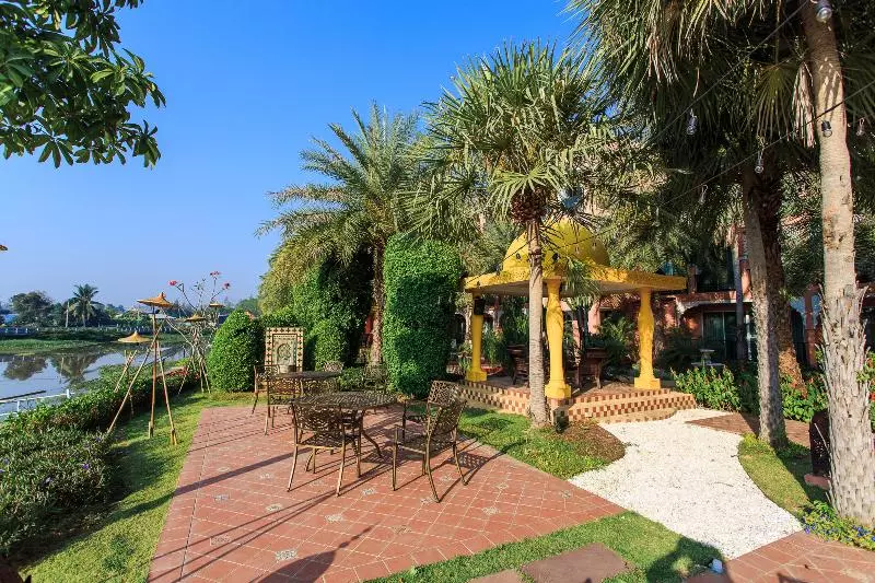 Fotos del hotel Floral  Sheik Istana Chiangmai:  8