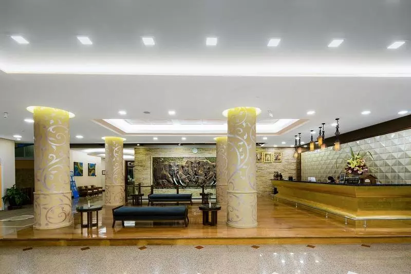 Fotos del hotel Aiyara Palace:  11