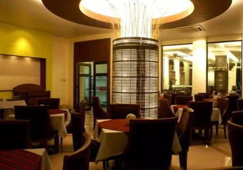 Fotos del hotel Aiyara Palace:  3