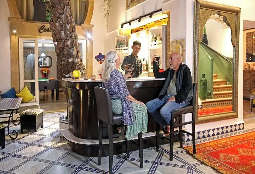 Fotos del hotel Dar L Oussia:  14