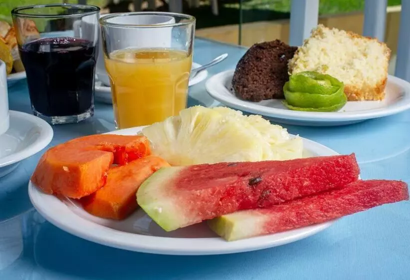 Fotos del hotel Latitud:  8