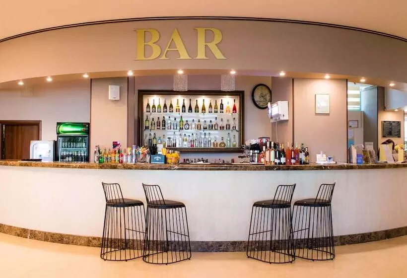 Fotos del hotel Malibu:  5