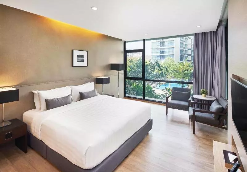 Altera  And Residence By At Mind