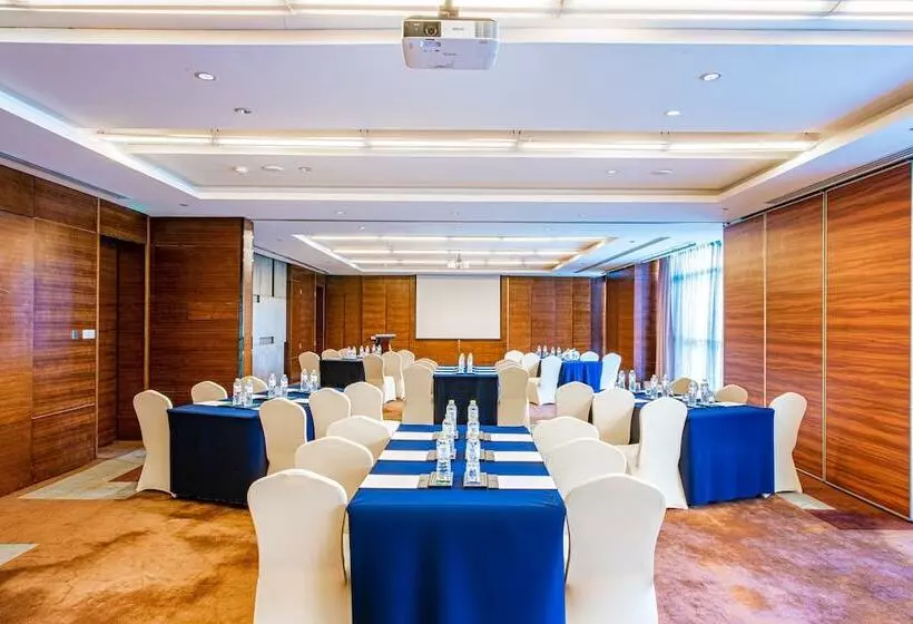 Fotos del hotel Holiday Inn Qingdao City Center, An Ihg:  6