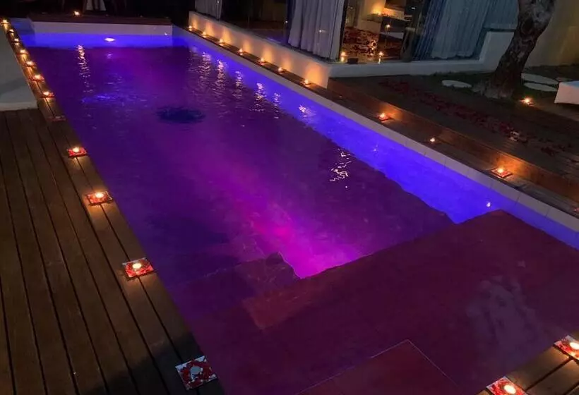 Fotos del hotel Kiss Villas Bali:  2