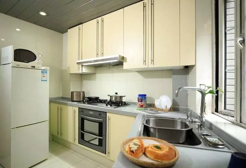 Fotos del hotel Ladoll Service Apartments:  16