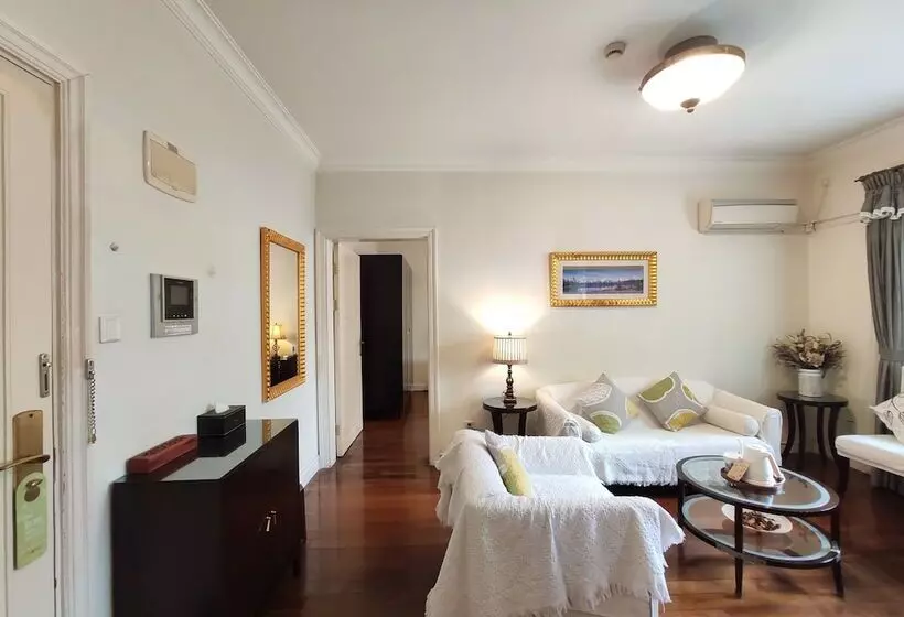 Fotos del hotel Ladoll Service Apartments:  25