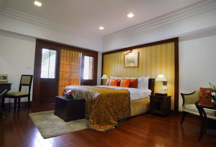 Fotos del hotel The Paul Bangalore:  16