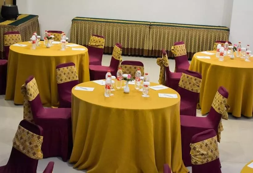 Fotos del hotel Abadi Hotel Jogja:  9