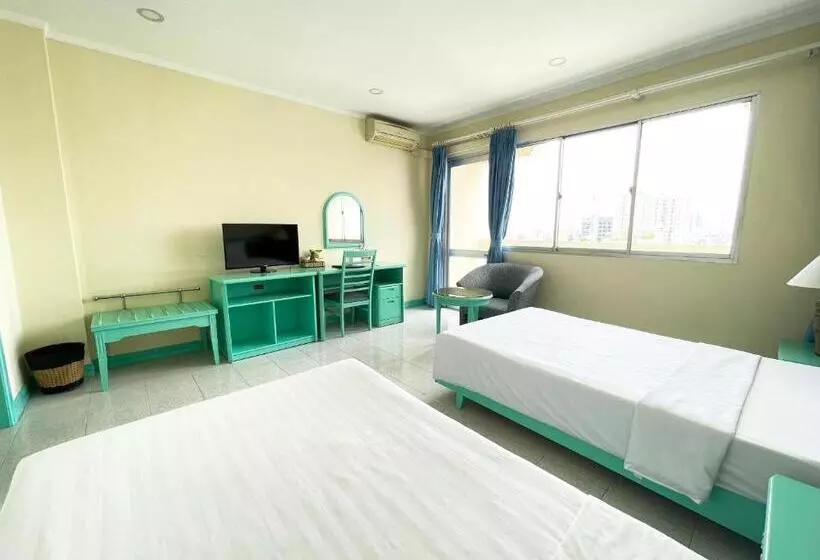 Fotos del hotel Bat Dat:  23