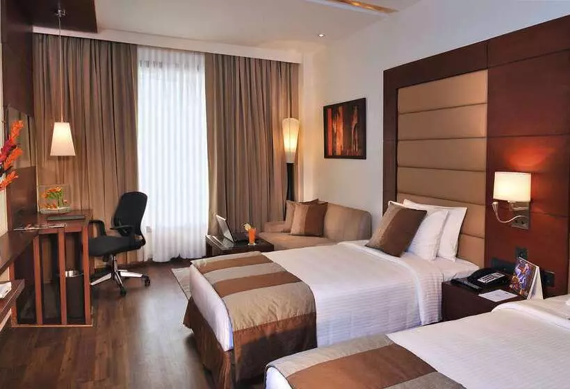 Country Inn & Suites By Radisson, Gurugram Sector 12