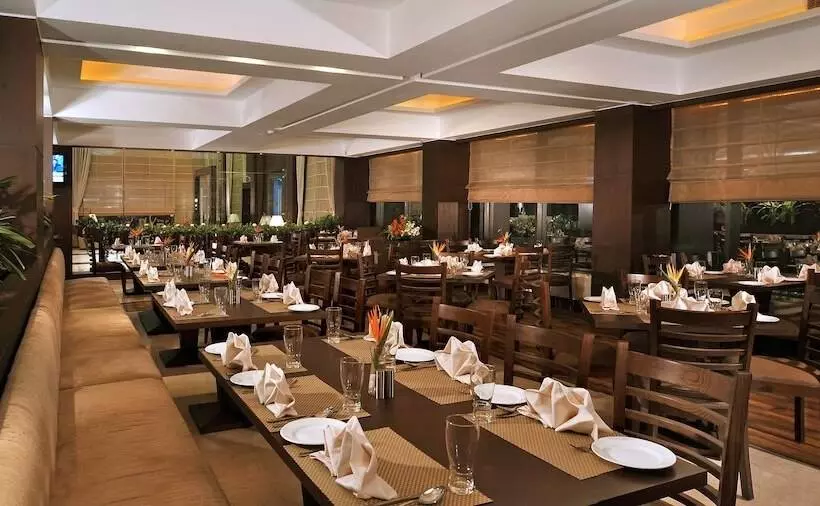 Fotos del hotel Country Inn & Suites By Radisson, Gurugram Sector 12:  21