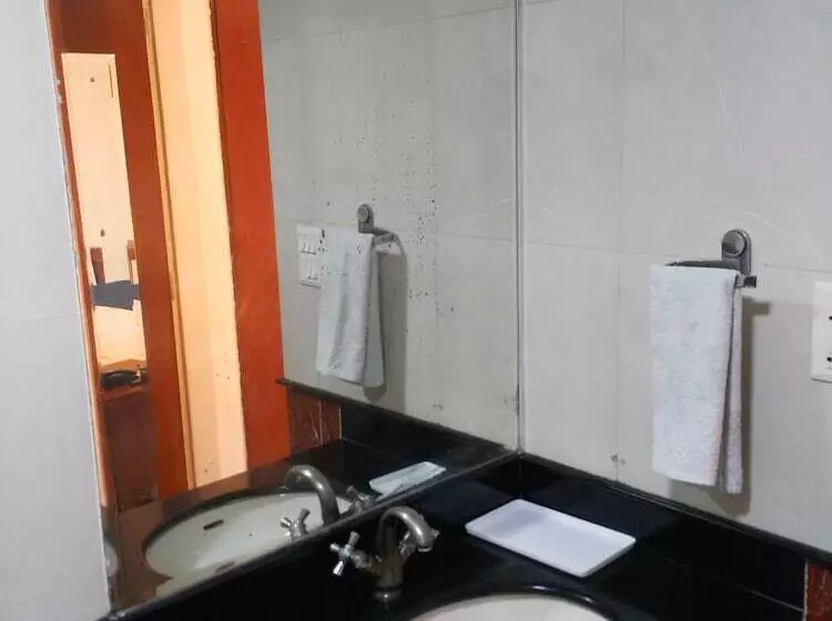 Fotos del hotel Divine Inn:  9