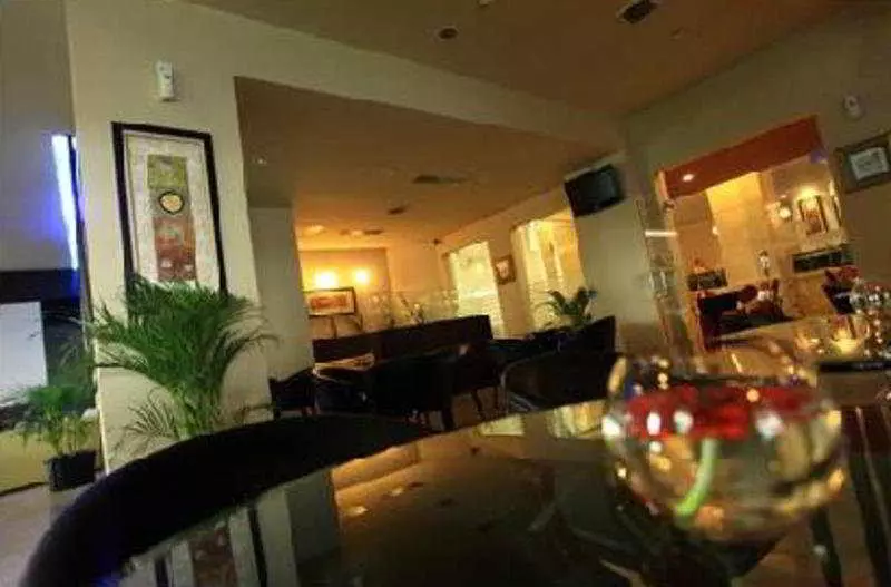 Fotos del hotel Grand Cempaka:  3