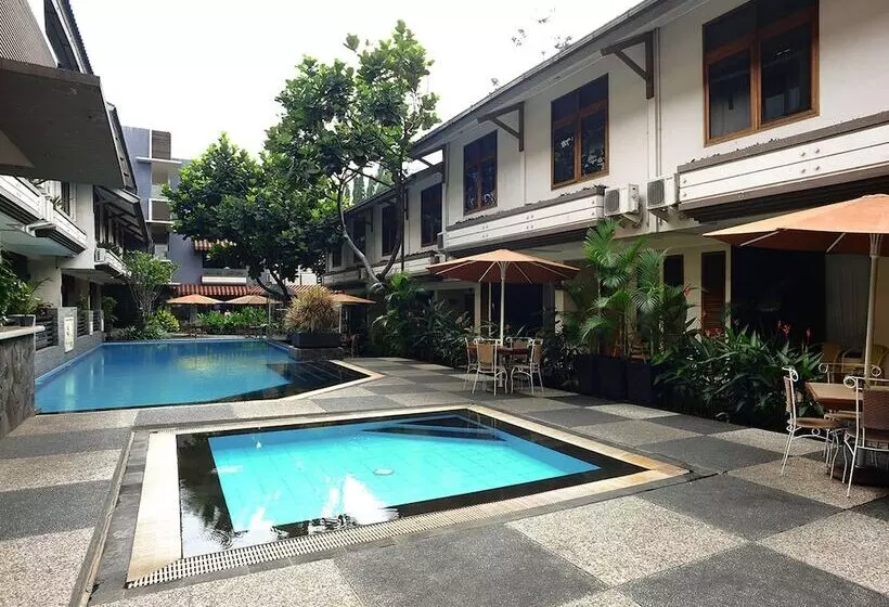 Fotos del hotel Gumilang Regency  By Gumilang Hospitality:  10