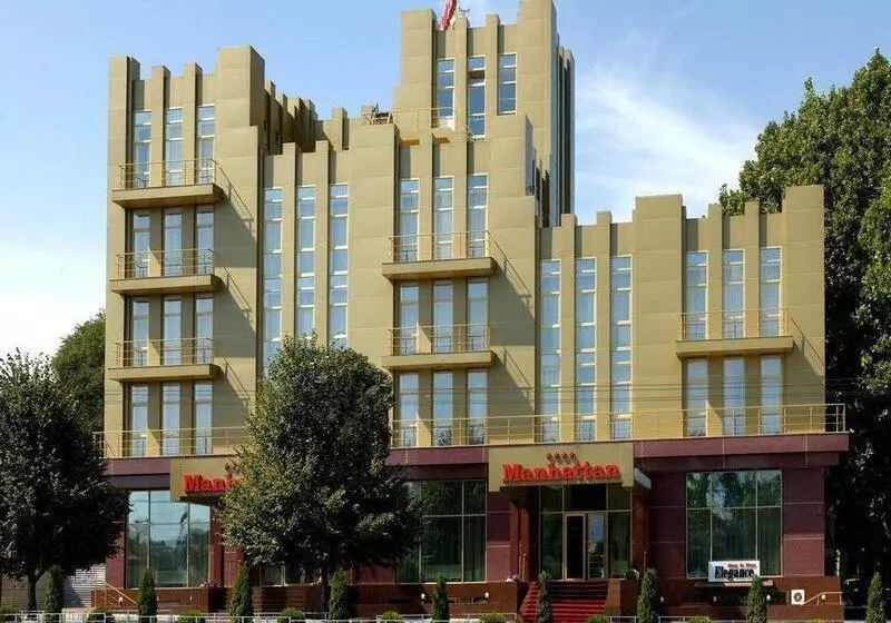 Manhattan  & Restaurant