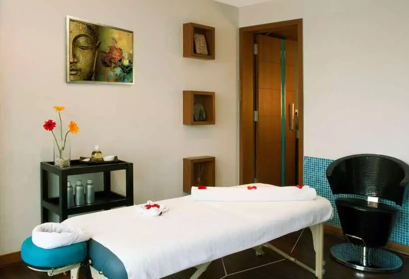 Fotos del hotel Radisson Blu Hotel Pune Kharadi:  16