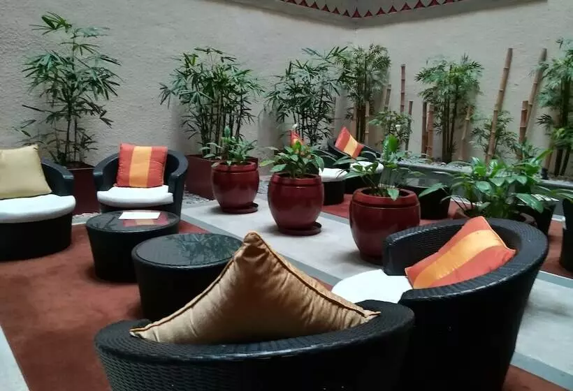 Fotos del hotel Somerset Greenways Chennai:  14