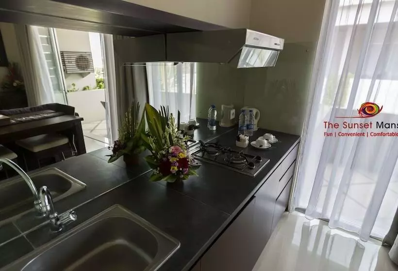 Fotos del hotel Sunset Mansion Seminyak:  4