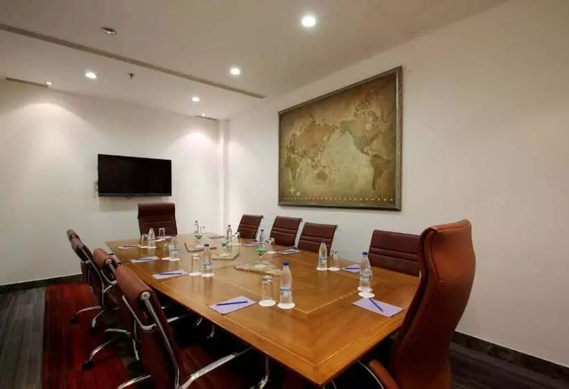 Fotos del hotel The Ashtan Sarovar Portico:  6