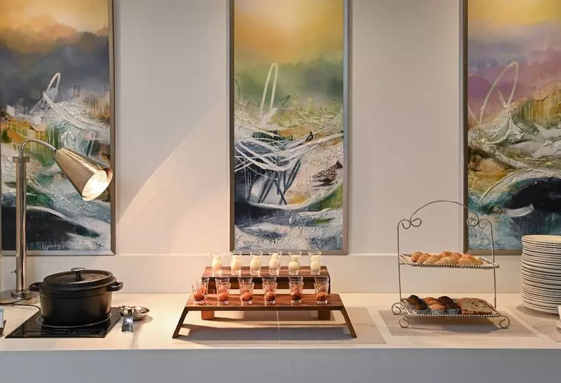 Fotos del hotel The Ashtan Sarovar Portico:  12