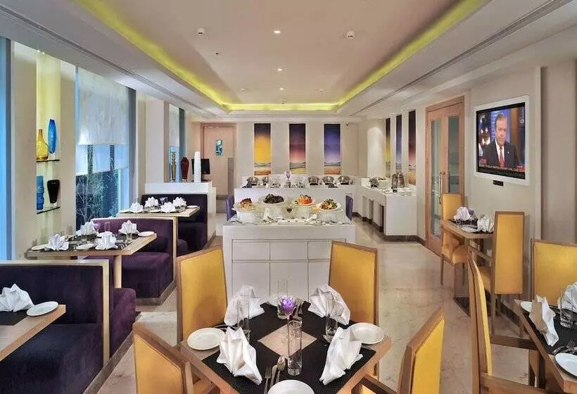 Fotos del hotel The Ashtan Sarovar Portico:  24