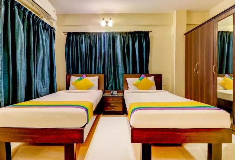 Fotos del hotel Treebo Trip Mels Regency Embassy Golflink:  15