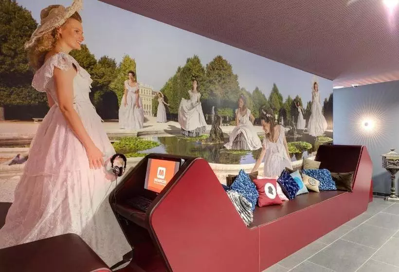 Fotos del hotel Meininger Hotel Wien Downtown Sissi:  4