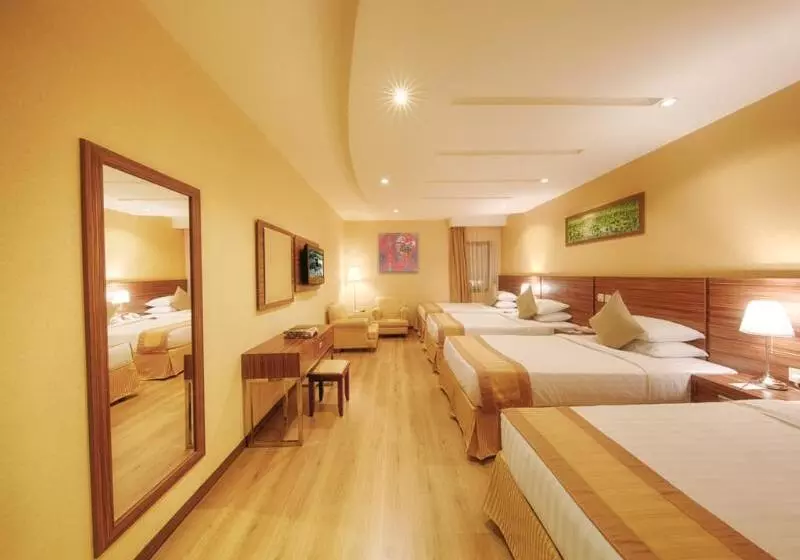 Fotos del hotel Al Safwah Royale Orchid Hotel:  14