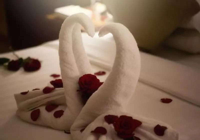 Fotos del hotel Al Safwah Royale Orchid Hotel:  23