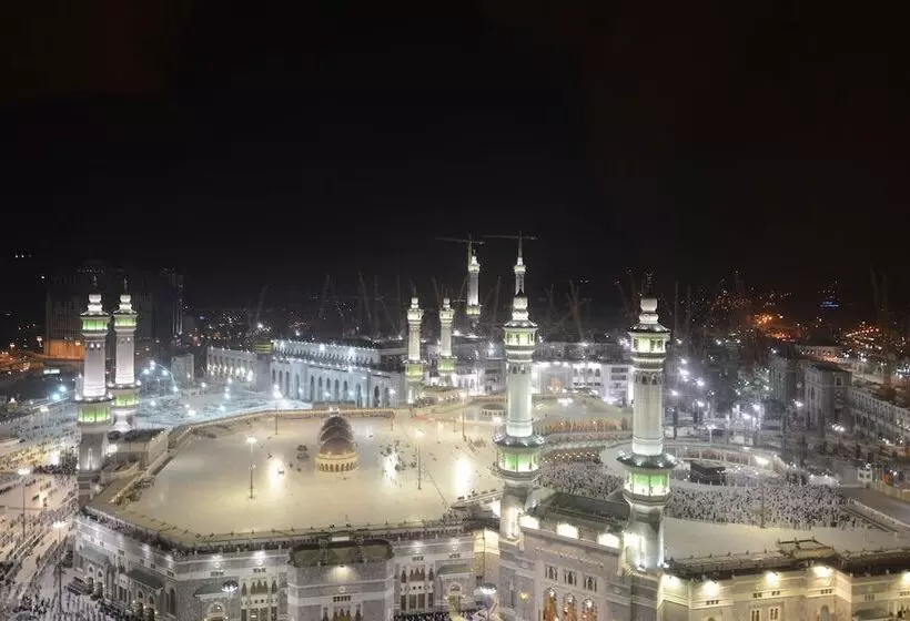 Fotos del hotel Al Safwah Royale Orchid Hotel:  27