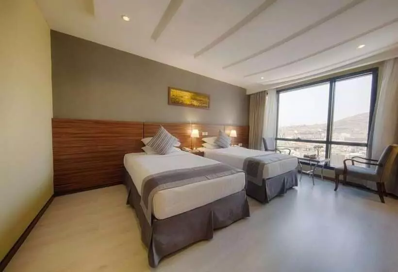 Fotos del hotel Al Safwah Royale Orchid Hotel:  3