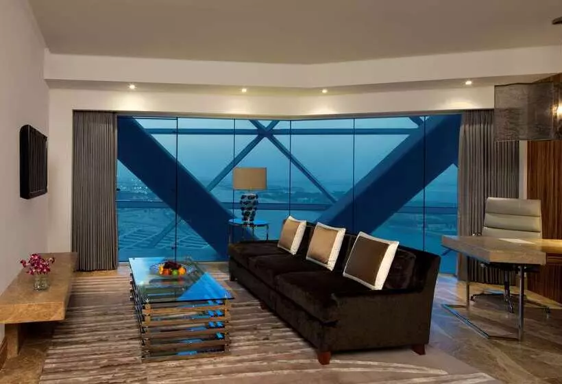 Fotos del hotel Andaz Capital Gate Abu Dhabi  A Concept By Hyatt:  25