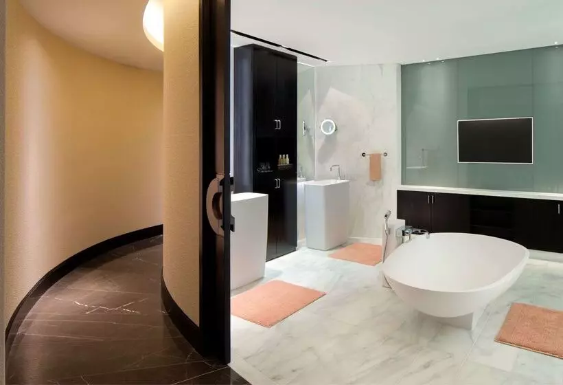 Fotos del hotel Andaz Capital Gate Abu Dhabi  A Concept By Hyatt:  15