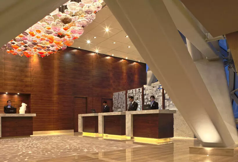 Fotos del hotel Andaz Capital Gate Abu Dhabi  A Concept By Hyatt:  3