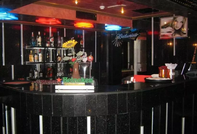 Fotos del hotel City Star Hotel:  18