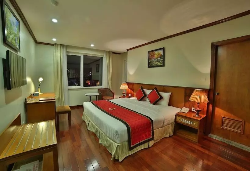 Fotos del hotel Sunny  1:  8