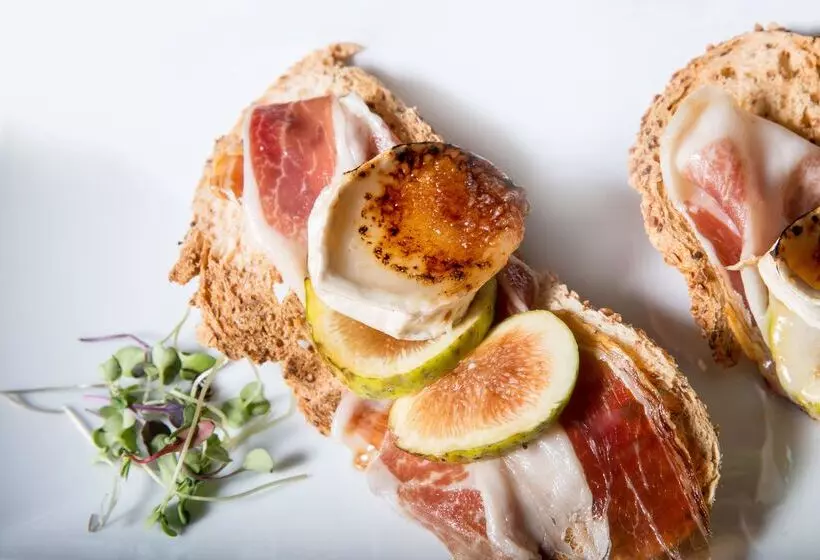 Fotos del hotel Higueron  Malaga, Curio Collection By Hilton:  20