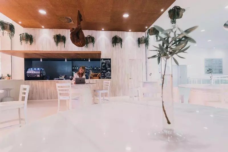 Fotos del hotel Higueron  Malaga, Curio Collection By Hilton:  16