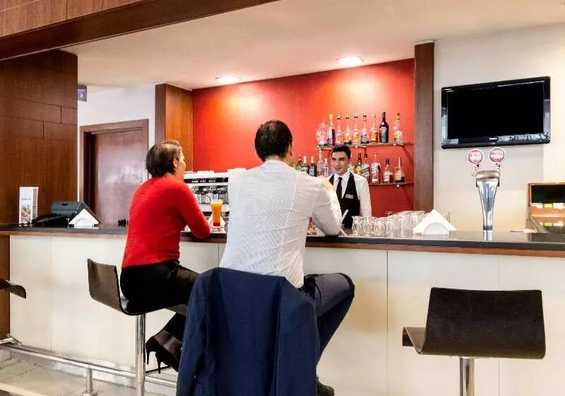 Fotos del hotel Ibis Tunis:  9