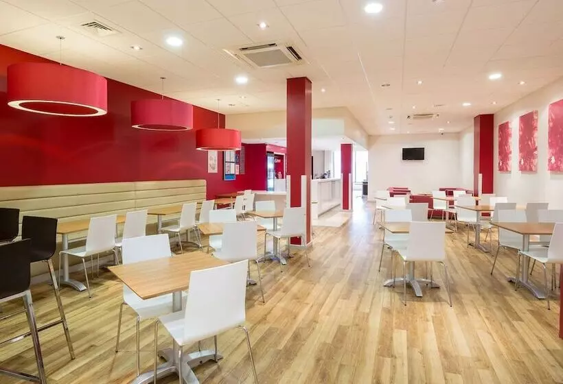 Fotos del hotel Travelodge Aberdeen Central Justice Mill Lane:  3