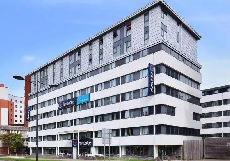Travelodge Swindon Central