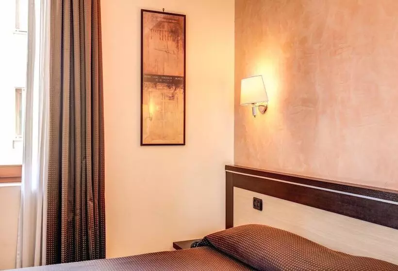 Fotos del hotel Roma Tiburtina Metro:  13