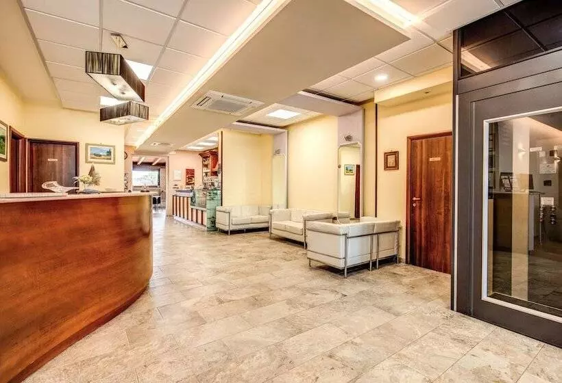 Fotos del hotel Roma Tiburtina Metro:  9