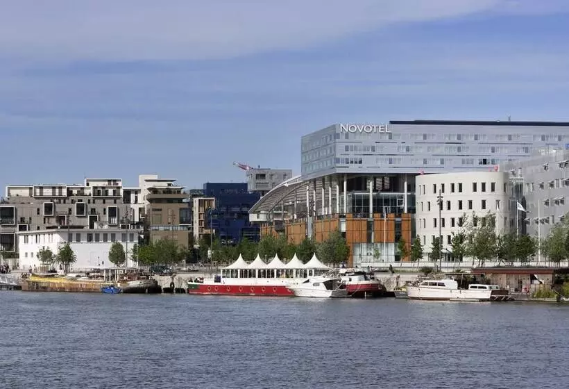 Fotos del hotel Novotel Lyon Confluence:  14