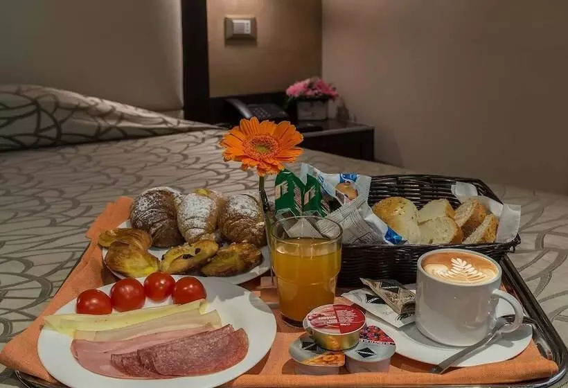 Fotos del hotel Catone District:  23