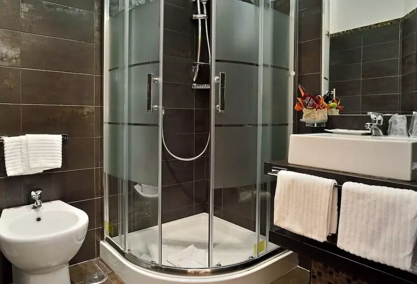 Fotos del hotel Catone District:  3