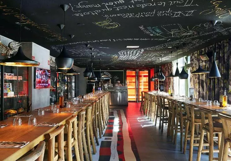 Fotos del hotel Mama Shelter Paris East:  2