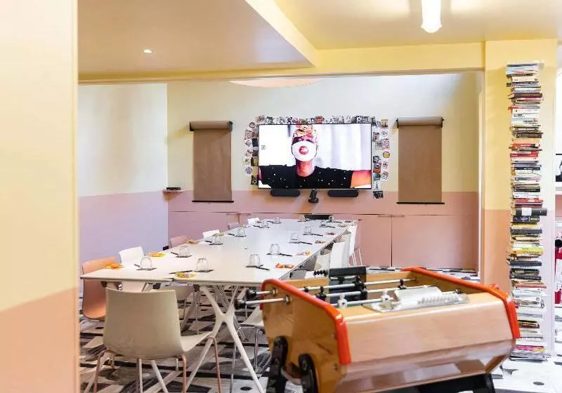 Fotos del hotel Mama Shelter Paris East:  15